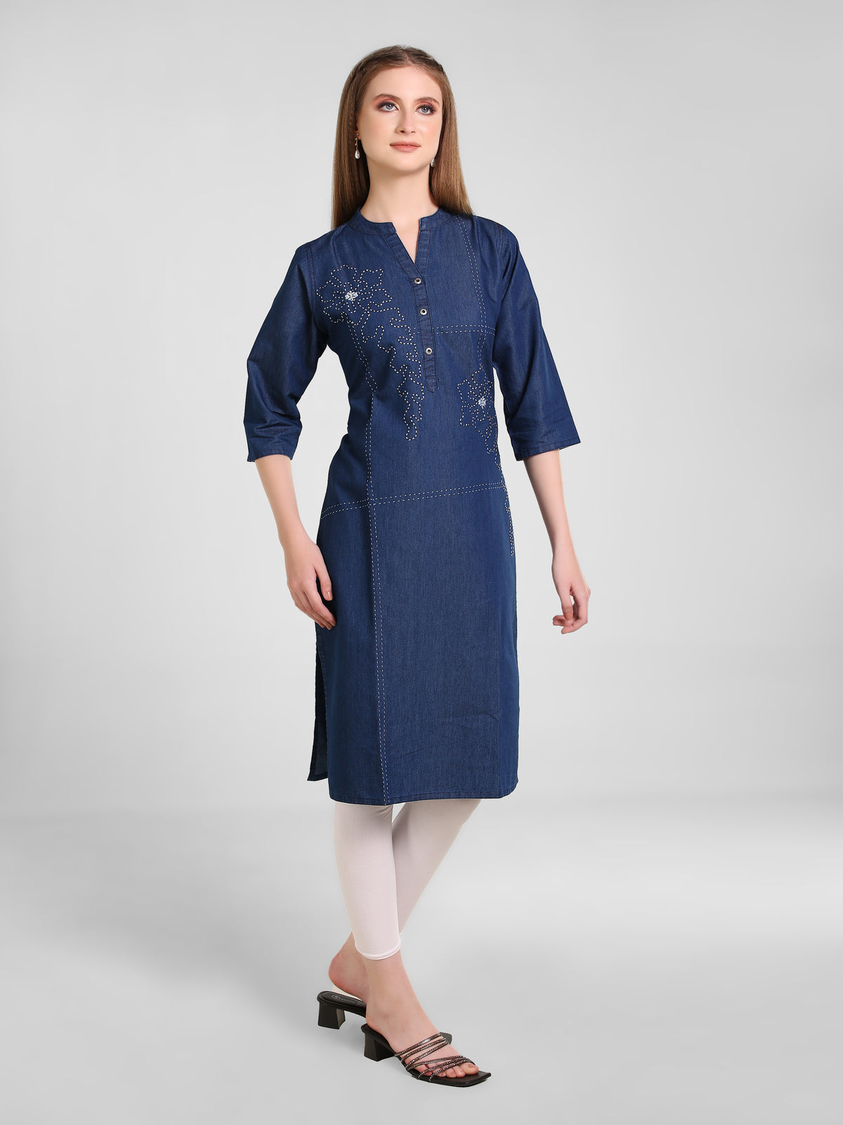 Denim Flwr Khata wrk Embroidered Mandarine Collar Kurta