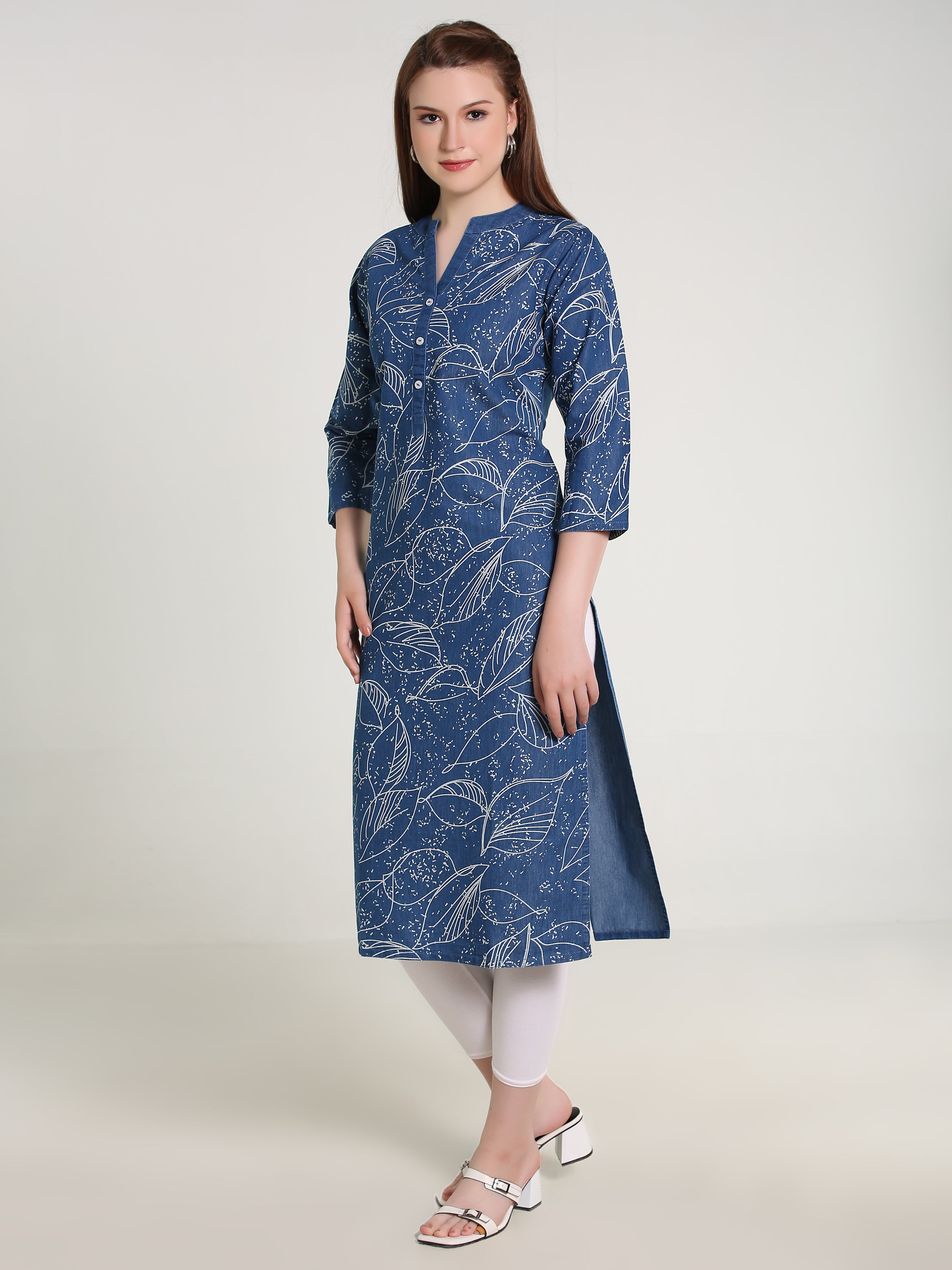 Denim allover Leaf Printed Mandarine Collar Kurta