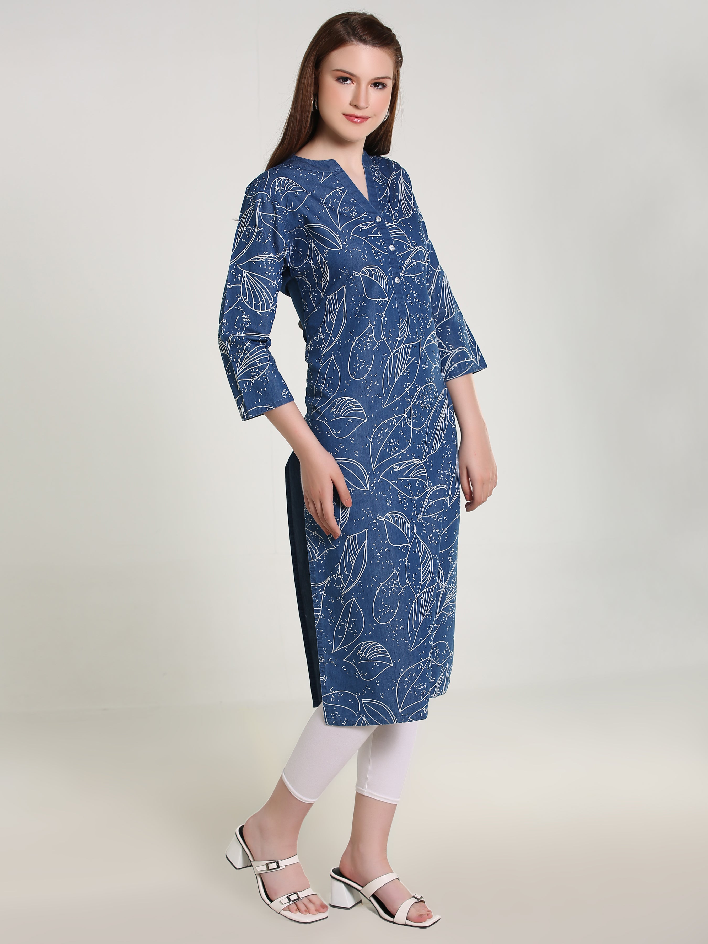 Denim allover Leaf Printed Mandarine Collar Kurta