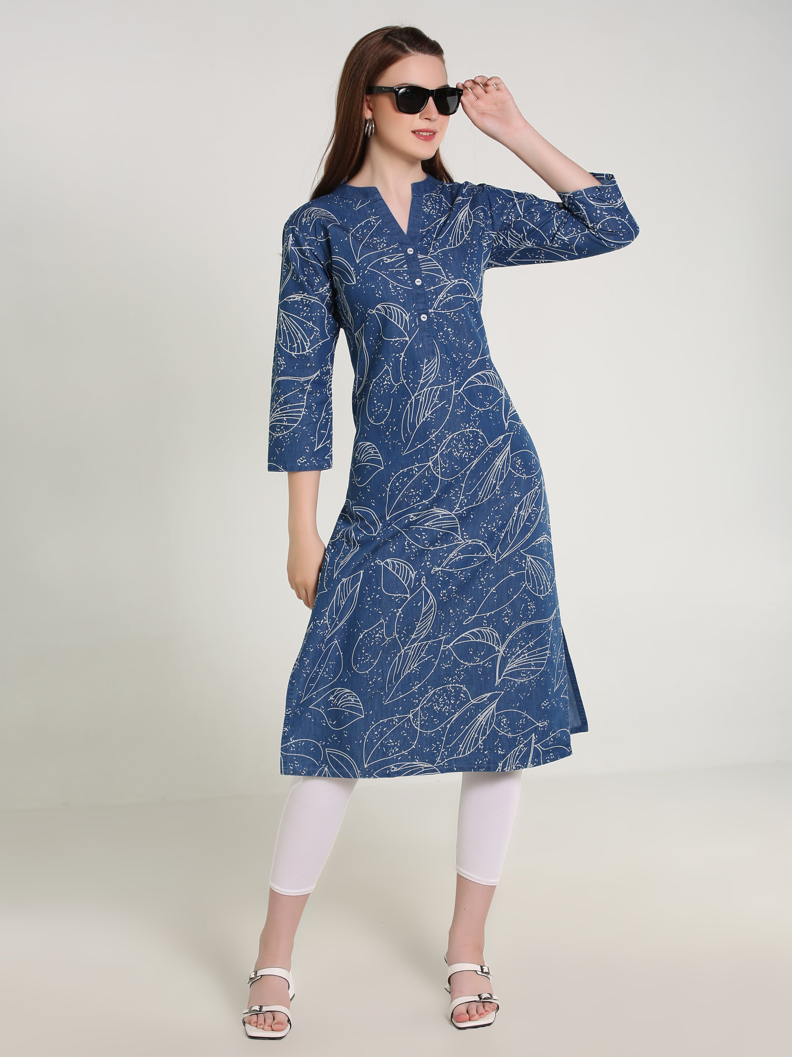 Denim allover Leaf Printed Mandarine Collar Kurta