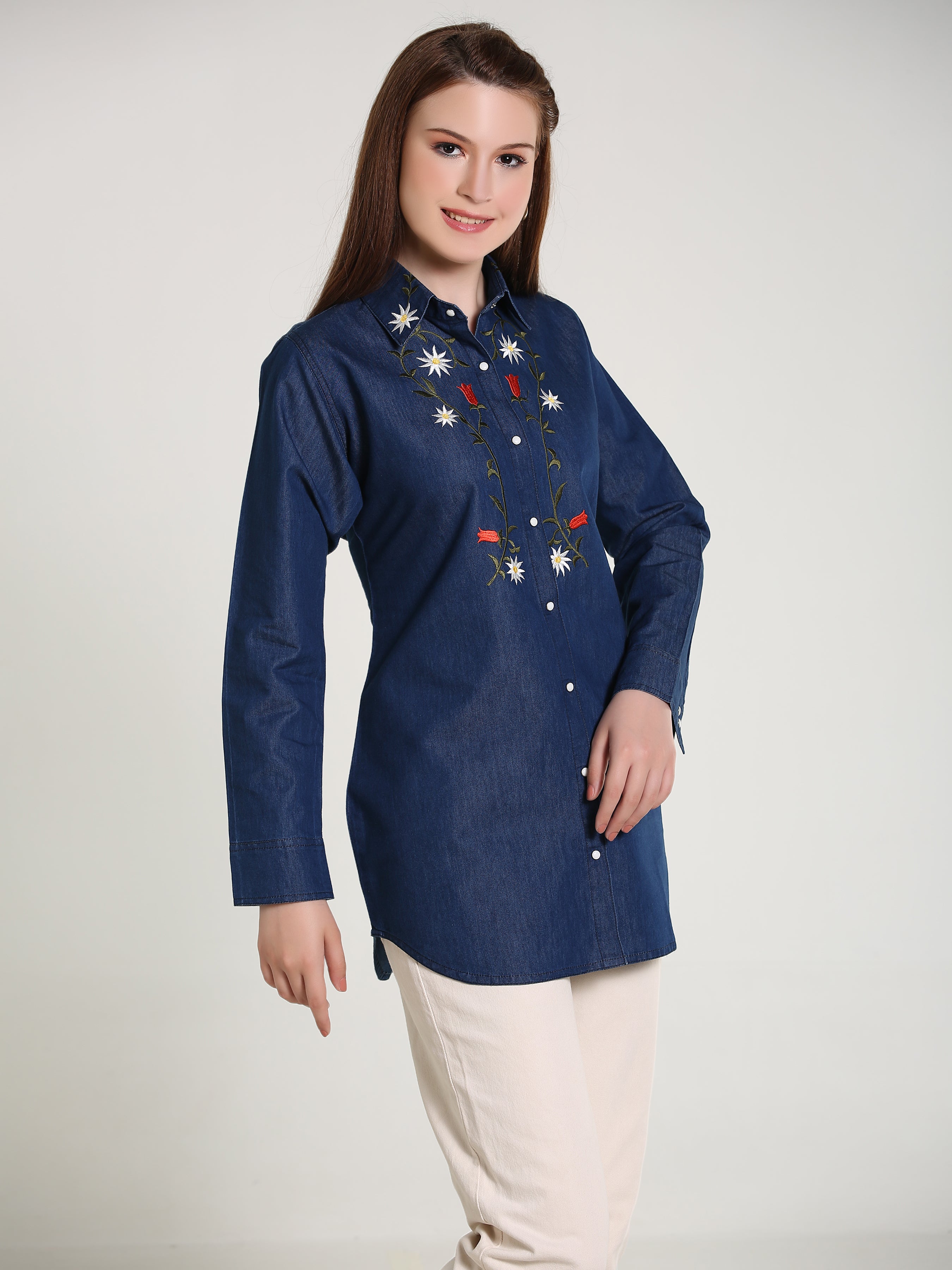 Denim Brnch Colar Body Embroidered Shirt