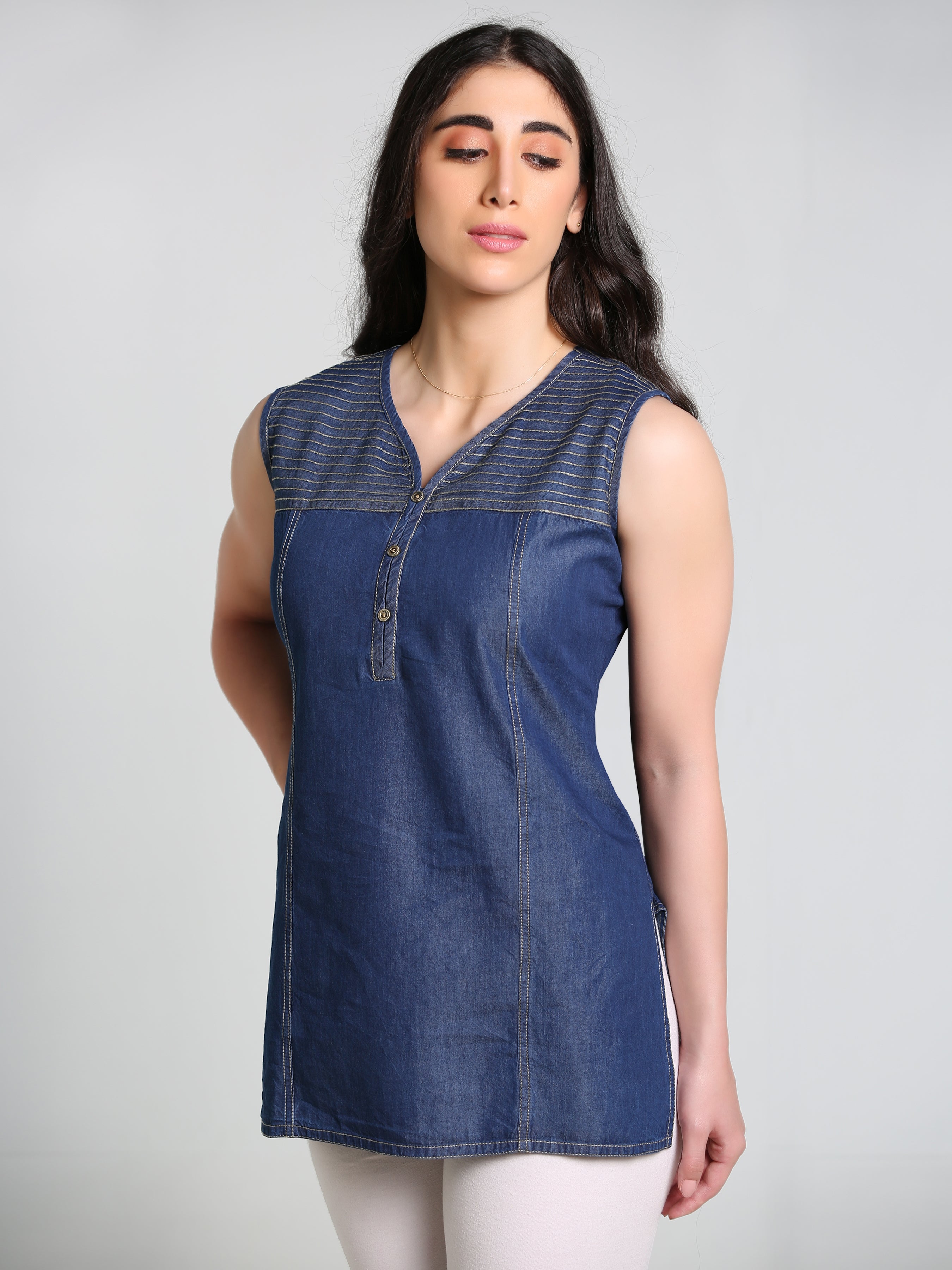 Denim DMC stich SL Round V Neck Kurti