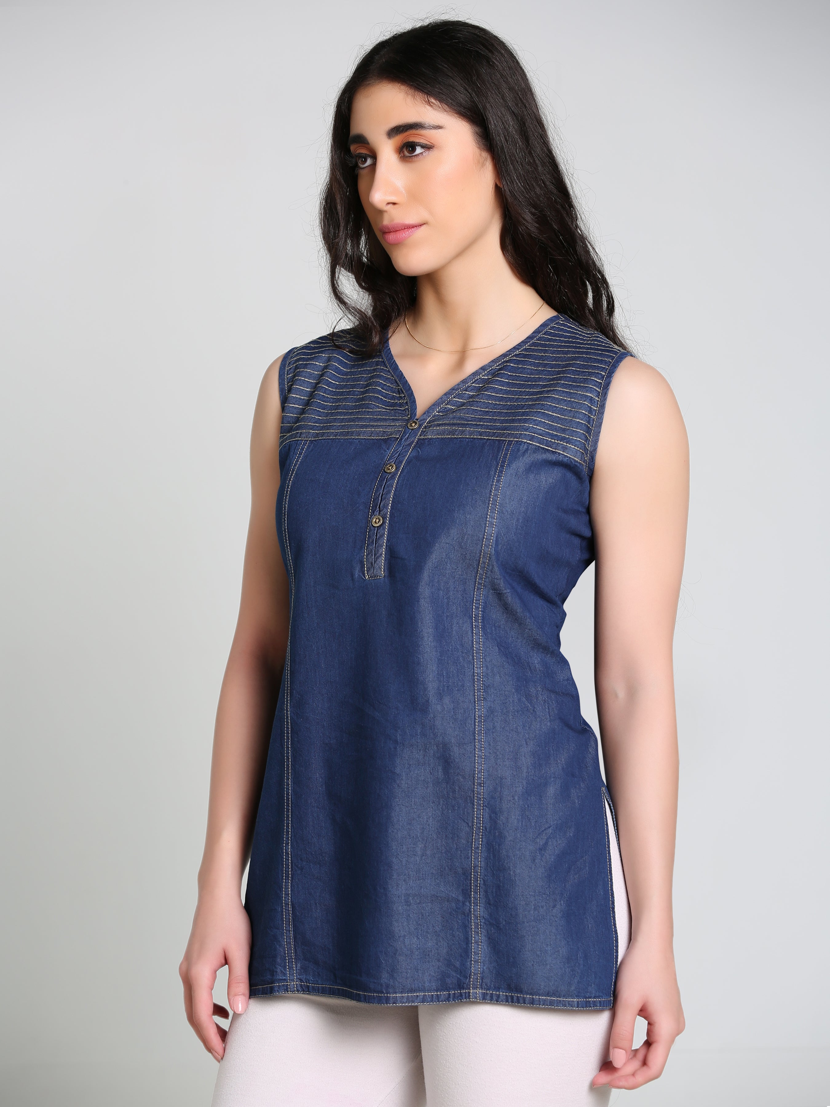Denim DMC stich SL Round V Neck Kurti