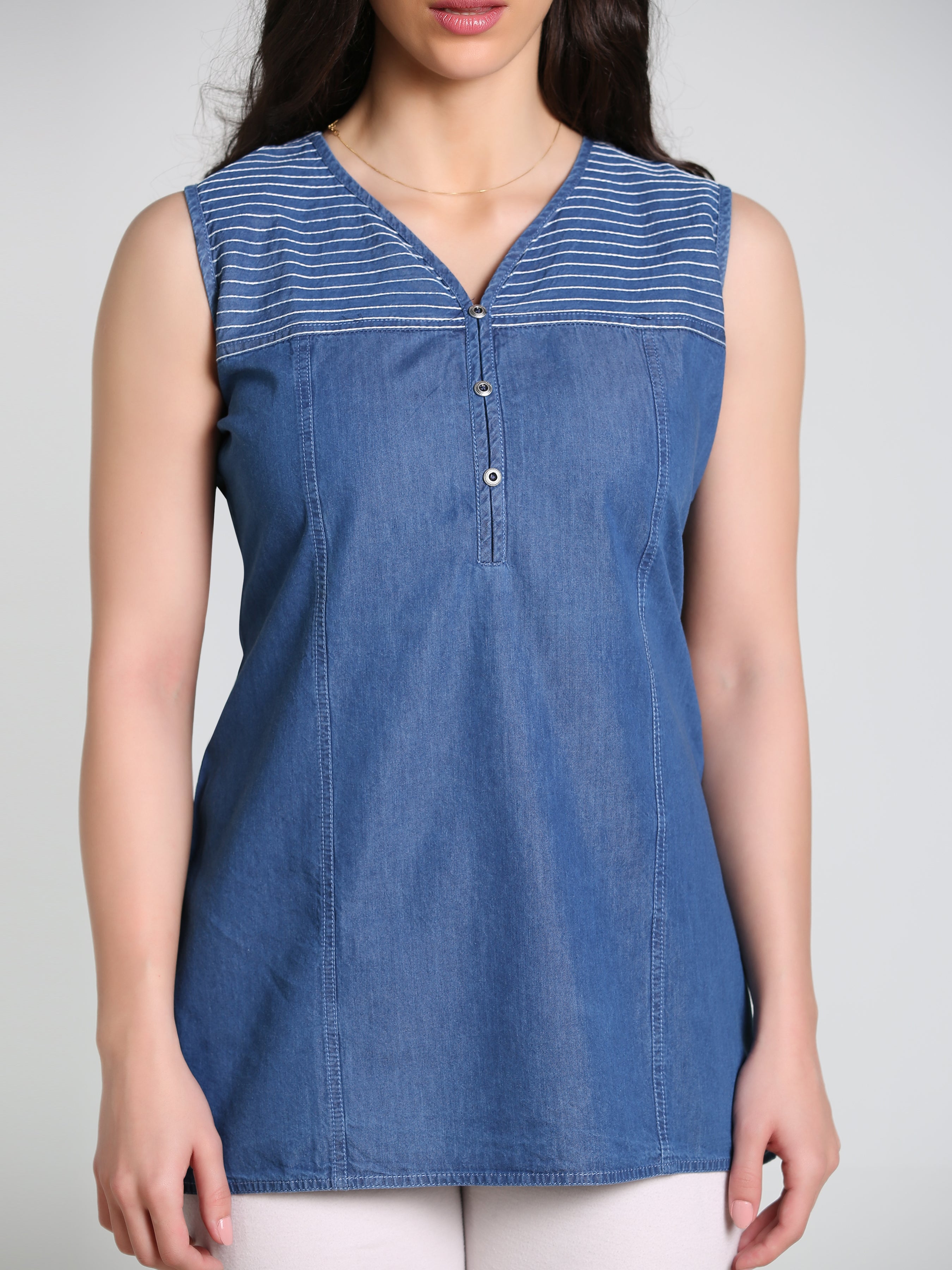 Denim DMC stich SL Round V Neck Kurti