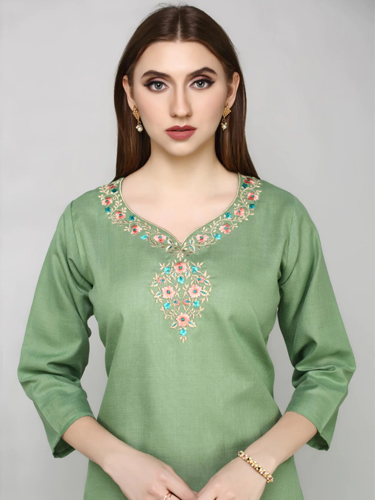 Green Embroided Straight Cotton Kurta